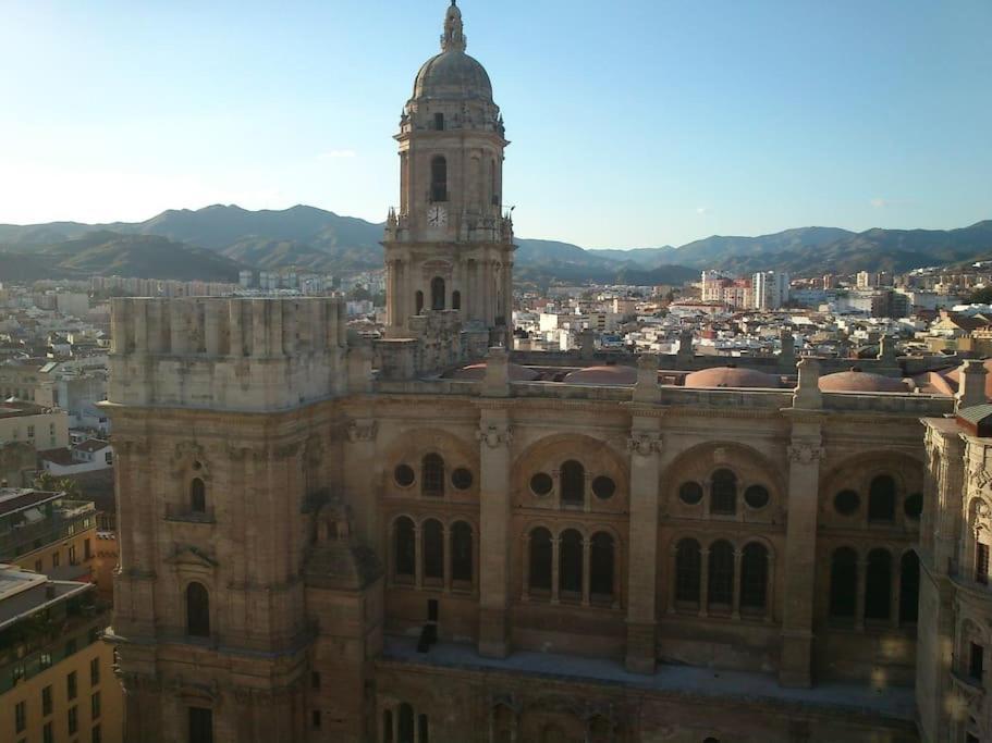 Cms Pena Historical Building Appartement Málaga Buitenkant foto